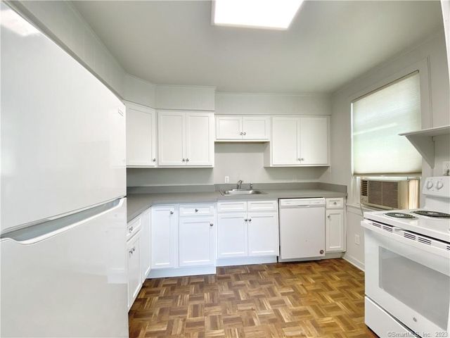 251 Melville Drive, Fairfield, CT 06825