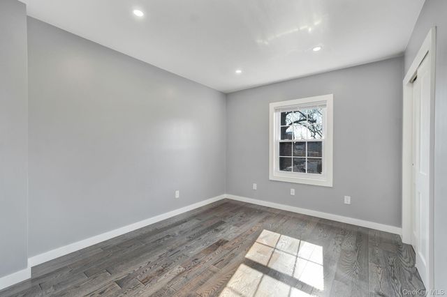 11718 198th Street, Saint Albans, NY 11412