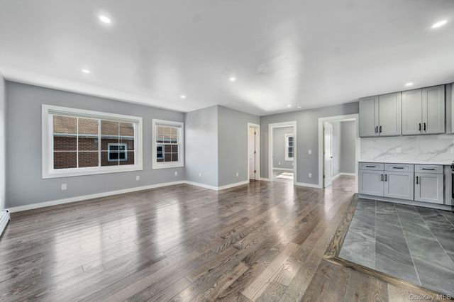 11718 198th Street, Saint Albans, NY 11412