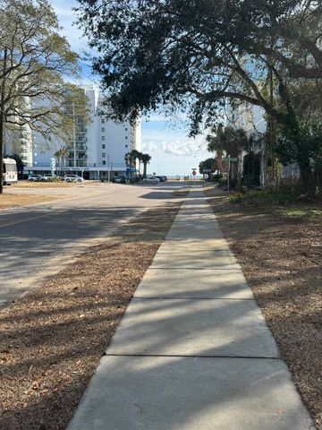 207 25th Ave. S, Myrtle Beach, SC 29577