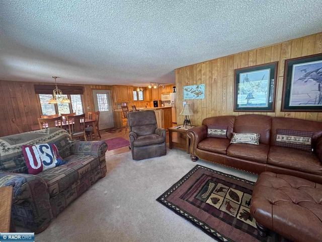8519 Peterson Road, Cook, MN 55723
