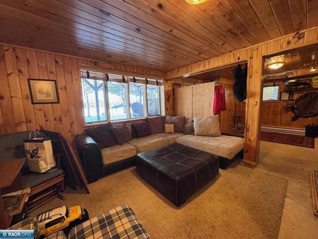 8519 Peterson Road, Cook, MN 55723