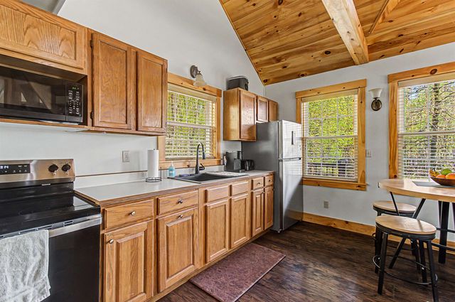 11 Hojaboom Road, St. Albans Town, VT 05478