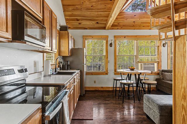 11 Hojaboom Road, St. Albans Town, VT 05478