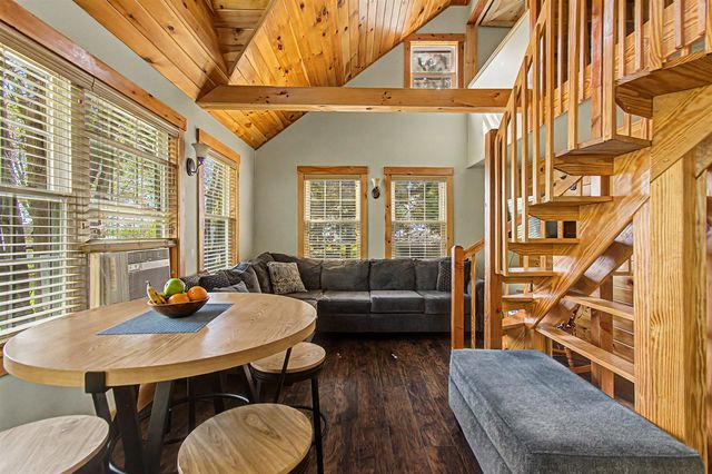 11 Hojaboom Road, St. Albans Town, VT 05478