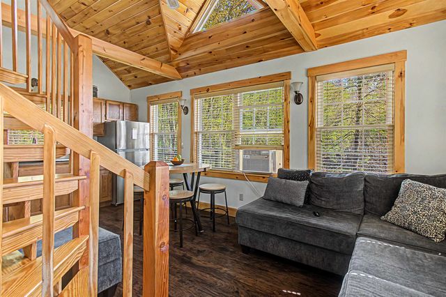 11 Hojaboom Road, St. Albans Town, VT 05478