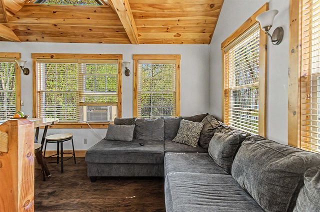 11 Hojaboom Road, St. Albans Town, VT 05478