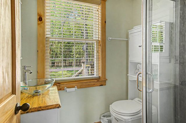 11 Hojaboom Road, St. Albans Town, VT 05478