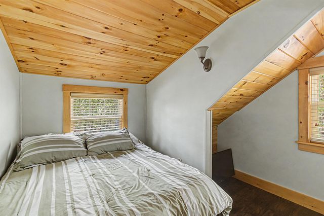 11 Hojaboom Road, St. Albans Town, VT 05478