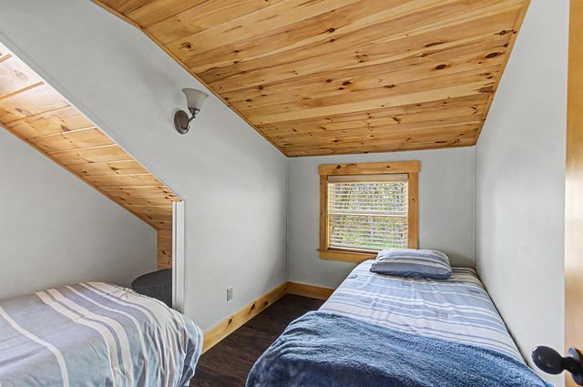 11 Hojaboom Road, St. Albans Town, VT 05478