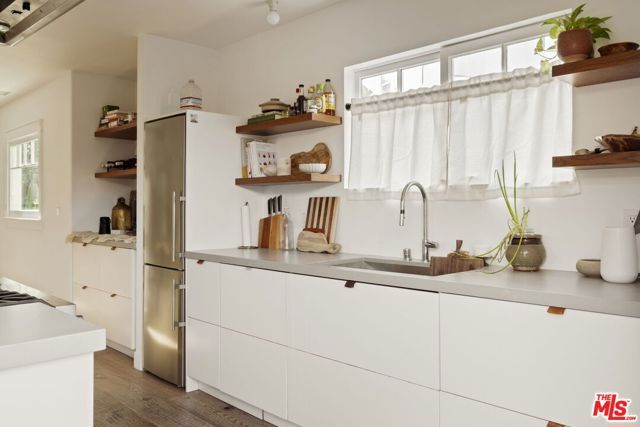 601 Crestmoore Place, Venice (los Angeles), CA 90291