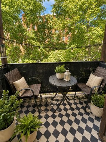 87 Gordon St 16, Boston, MA 02135