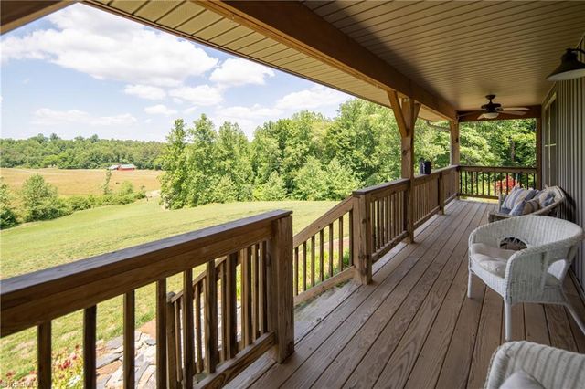 186 Pipers Creek Trail, Ararat, NC 27007