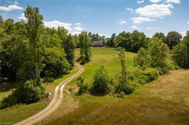 186 Pipers Creek Trail, Ararat, NC 27007