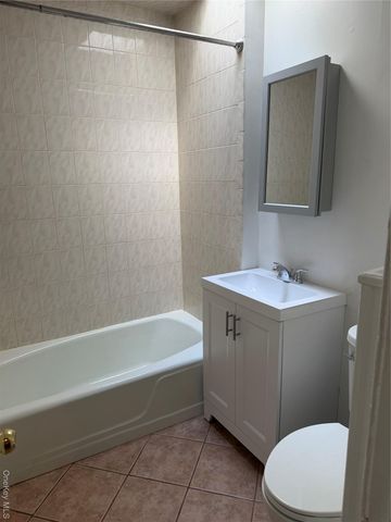 322 Jericho Turnpike, Floral Park, NY 11001