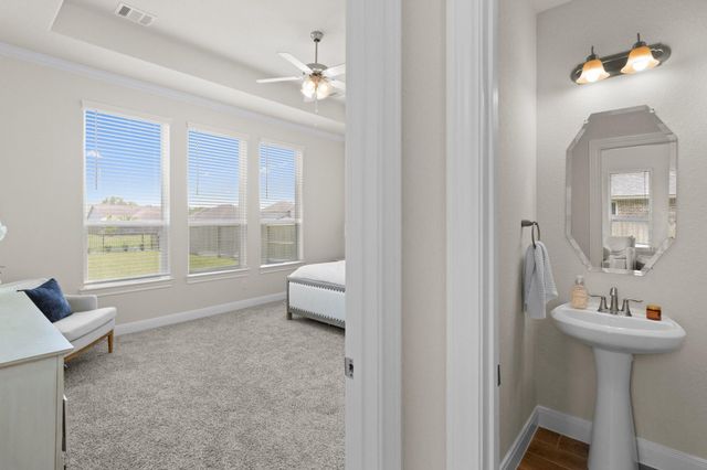 12114 Champions Forest Drive, Mont Belvieu, TX 77535