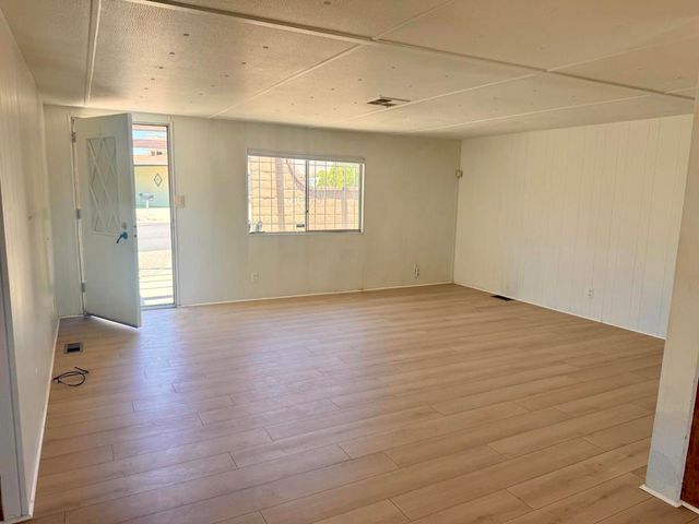 32121 Oakland Hills Street, Thousand Palms, CA 92276