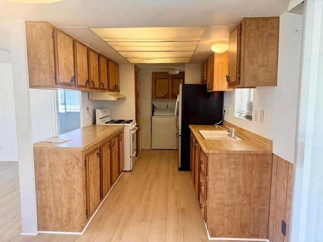 32121 Oakland Hills Street, Thousand Palms, CA 92276