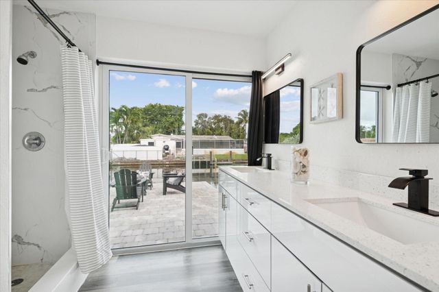 1921 NW 31st Court, Oakland Park, FL 33309