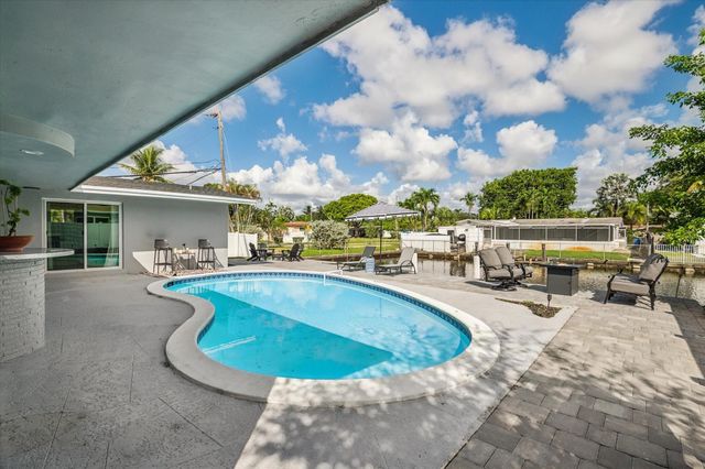 1921 NW 31st Court, Oakland Park, FL 33309