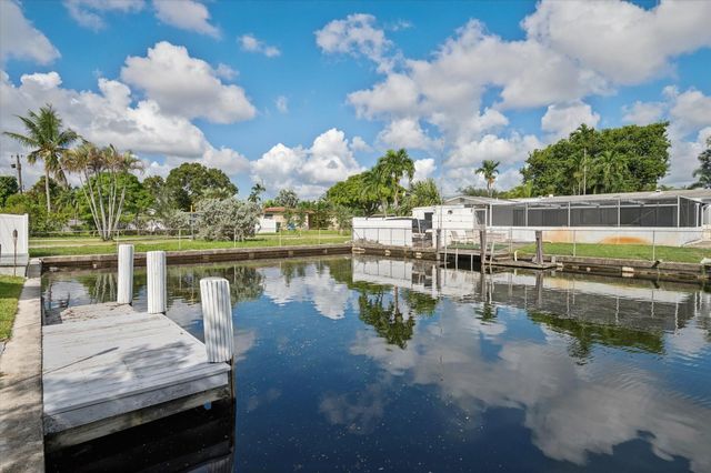 1921 NW 31st Court, Oakland Park, FL 33309