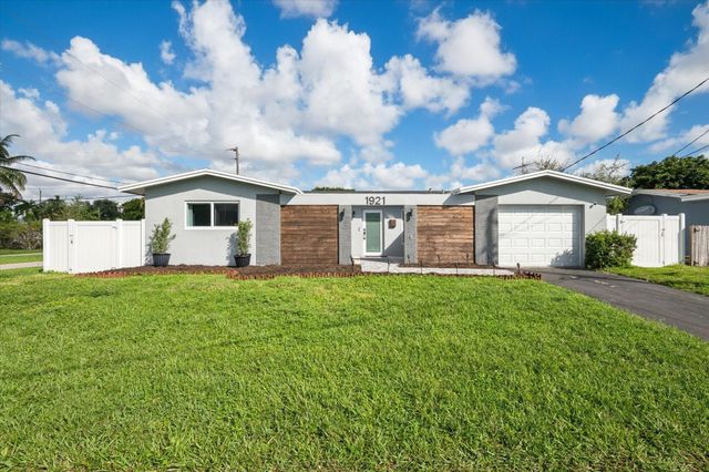 1921 NW 31st Court, Oakland Park, FL 33309