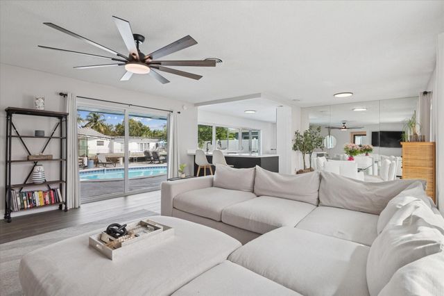 1921 NW 31st Court, Oakland Park, FL 33309