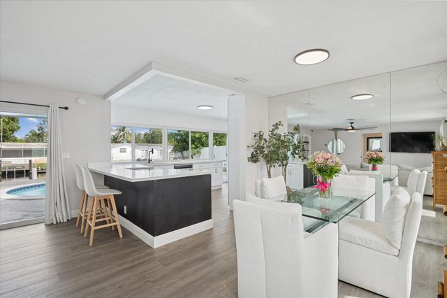 1921 NW 31st Court, Oakland Park, FL 33309