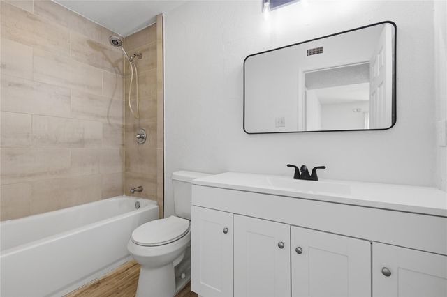 2705 Windswept CV 101, Austin, TX 78745