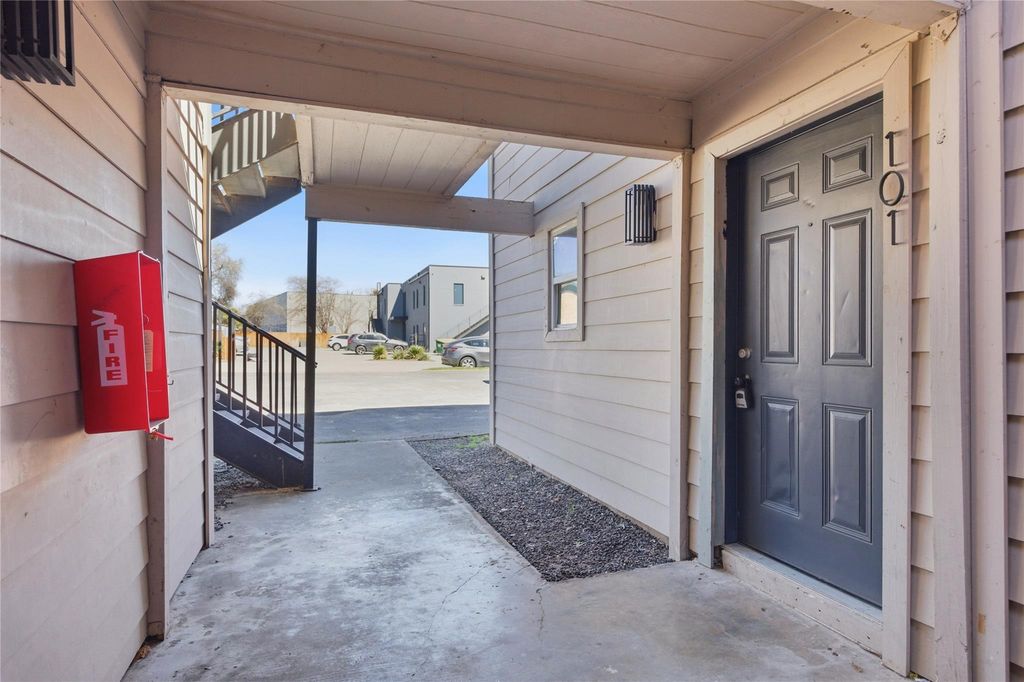 2705 Windswept CV 101, Austin, TX 78745