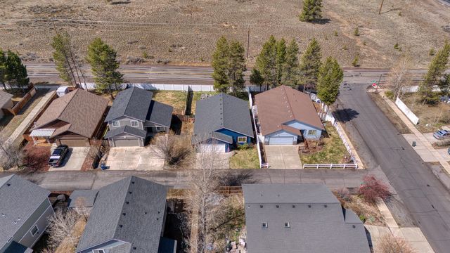 51287 Riley Lane, La Pine, OR 97739