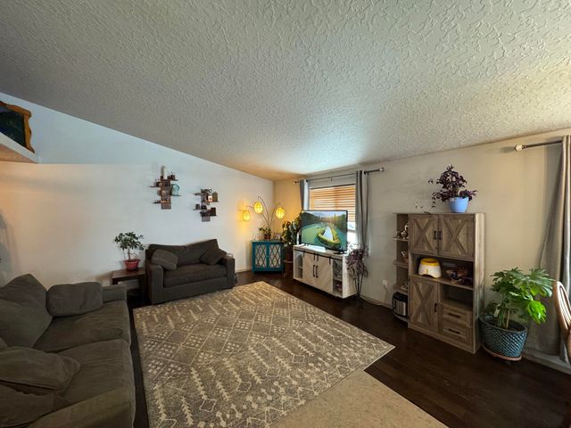 51287 Riley Lane, La Pine, OR 97739