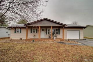 34150 Teakwood Place, Brighton, IL 62012