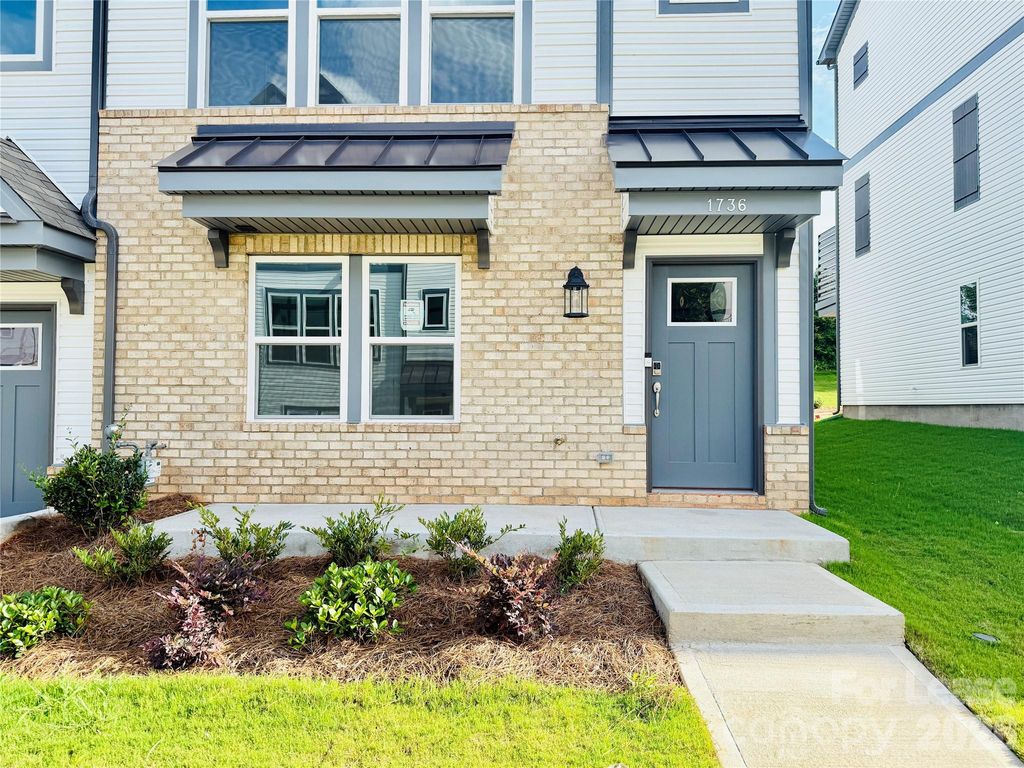 1736 Blanche Street, Charlotte, NC 28262