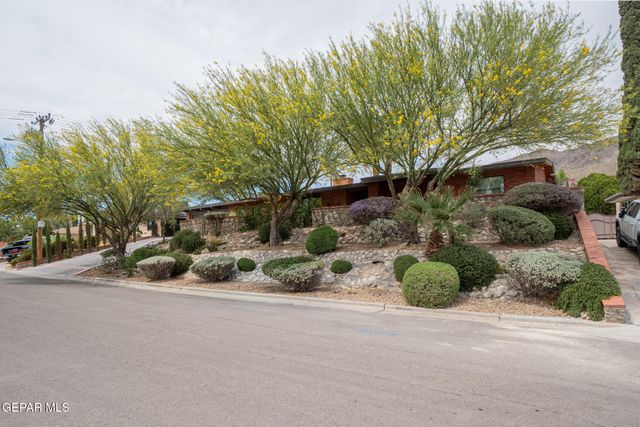 4006 FLAMINGO Drive, El Paso, TX 79902