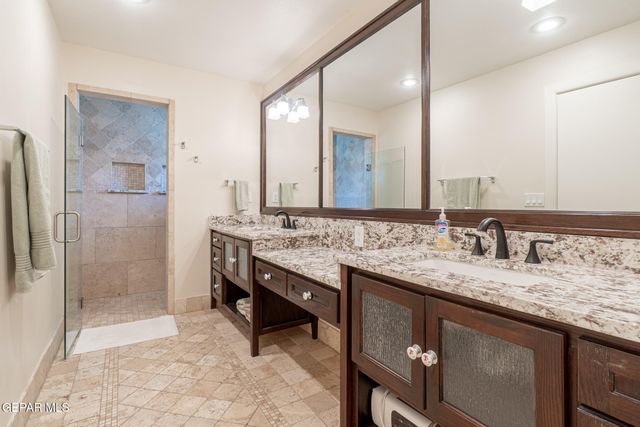 4006 FLAMINGO Drive, El Paso, TX 79902