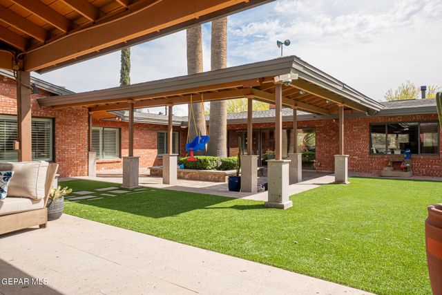 4006 FLAMINGO Drive, El Paso, TX 79902