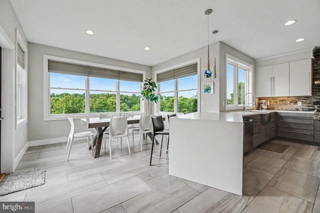 6551 RED TOP RD, Harrisburg, PA 17111