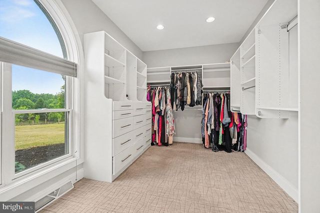 6551 RED TOP RD, Harrisburg, PA 17111