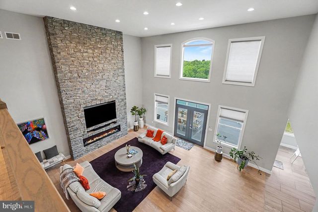 6551 RED TOP RD, Harrisburg, PA 17111
