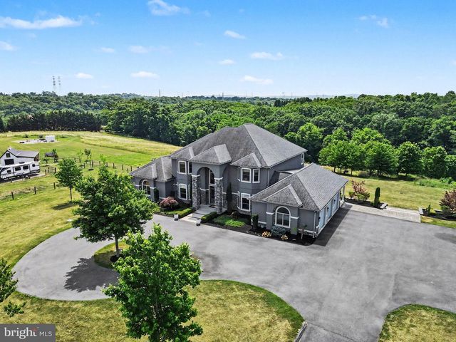 6551 RED TOP RD, Harrisburg, PA 17111