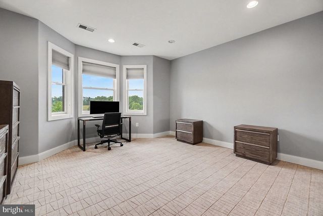 6551 RED TOP RD, Harrisburg, PA 17111