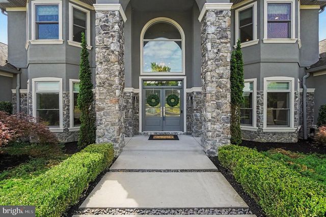 6551 RED TOP RD, Harrisburg, PA 17111