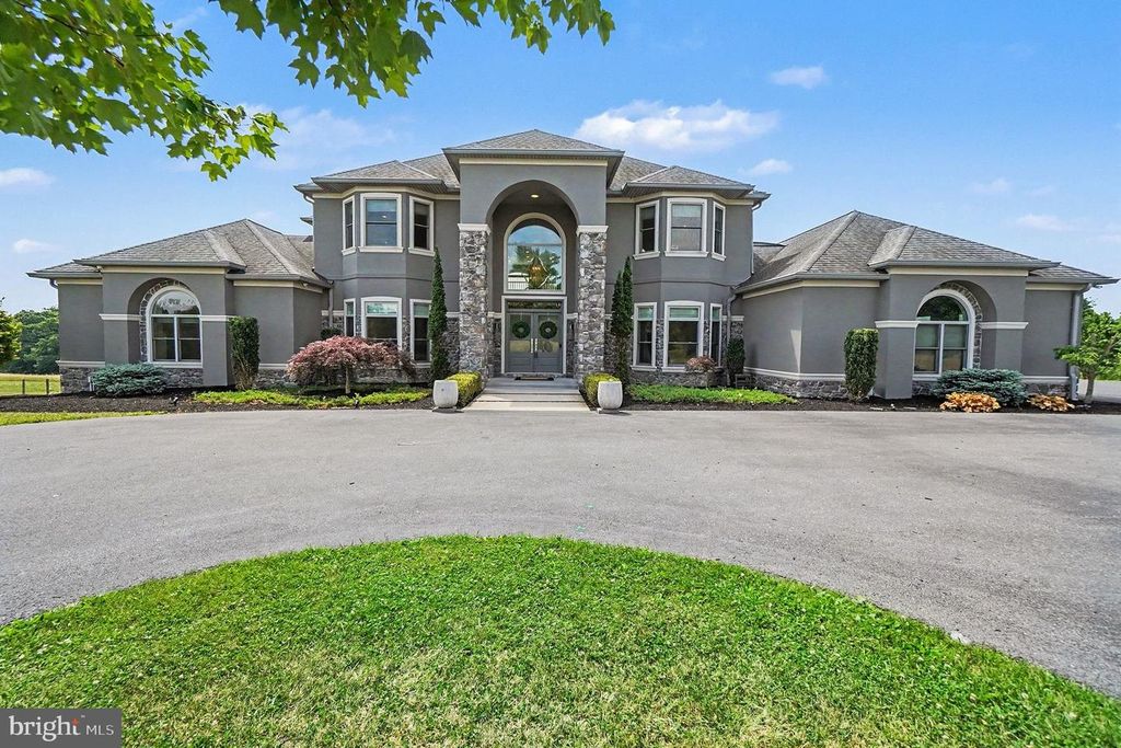 6551 RED TOP RD, Harrisburg, PA 17111