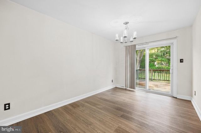 5459 BLUECOAT LN, Columbia, MD 21045