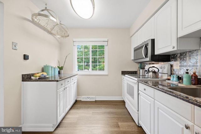 5459 BLUECOAT LN, Columbia, MD 21045