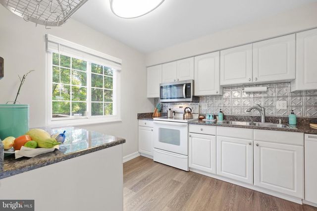 5459 BLUECOAT LN, Columbia, MD 21045