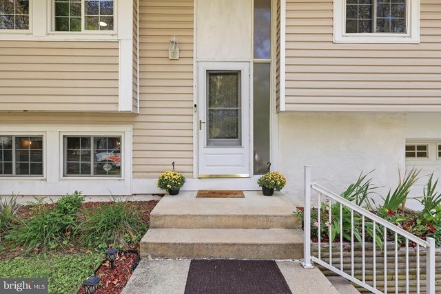 5459 BLUECOAT LN, Columbia, MD 21045