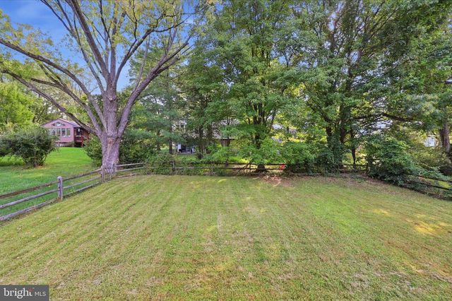 5459 BLUECOAT LN, Columbia, MD 21045