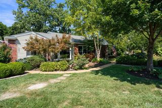 1201 Kortwright, Rock Hill, MO 63119